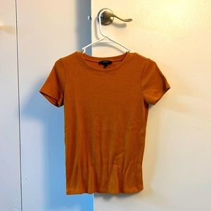 Burt orange tee